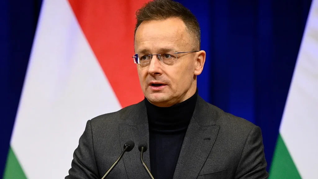 петер сийярто